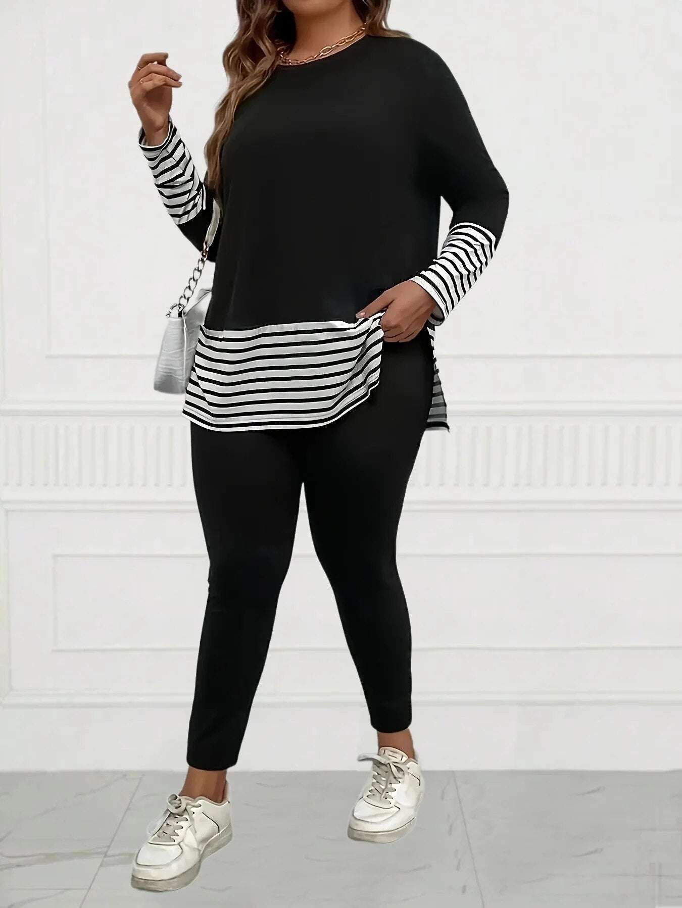 Women's plus size striped printed T-shirt and leggings set image 0