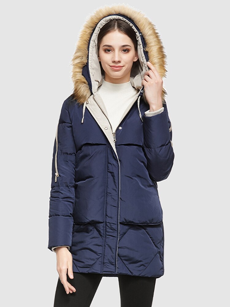 Orolay Women's Thickened Mid-Length Down Jacket with Removable Fur Hood