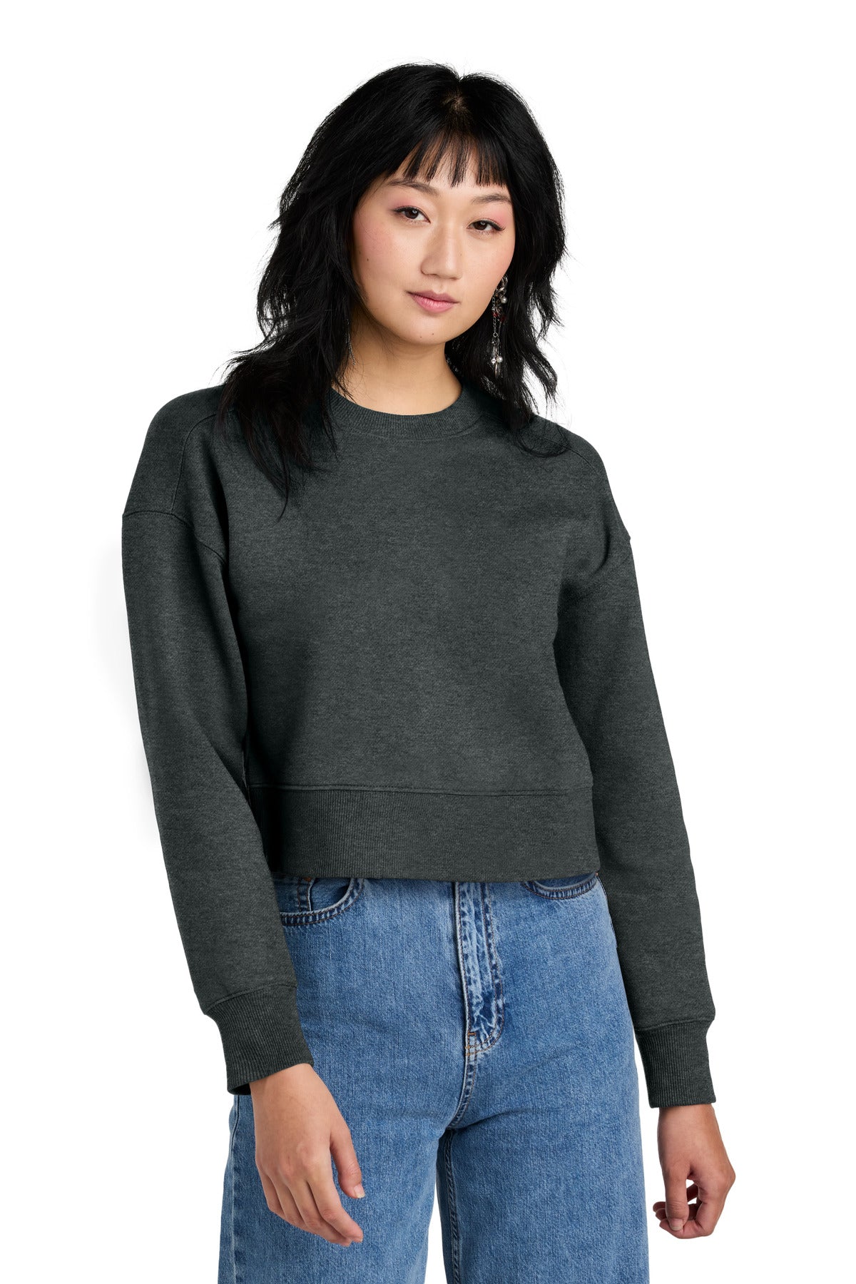 District ? Women's Perfect Weight ? Fleece Cropped Crew DT1105