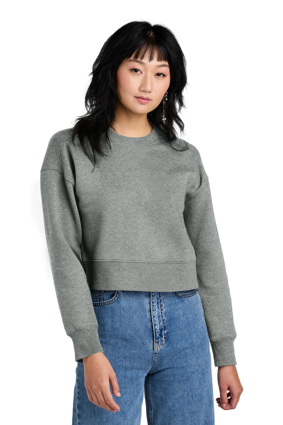 District ? Women's Perfect Weight ? Fleece Cropped Crew DT1105