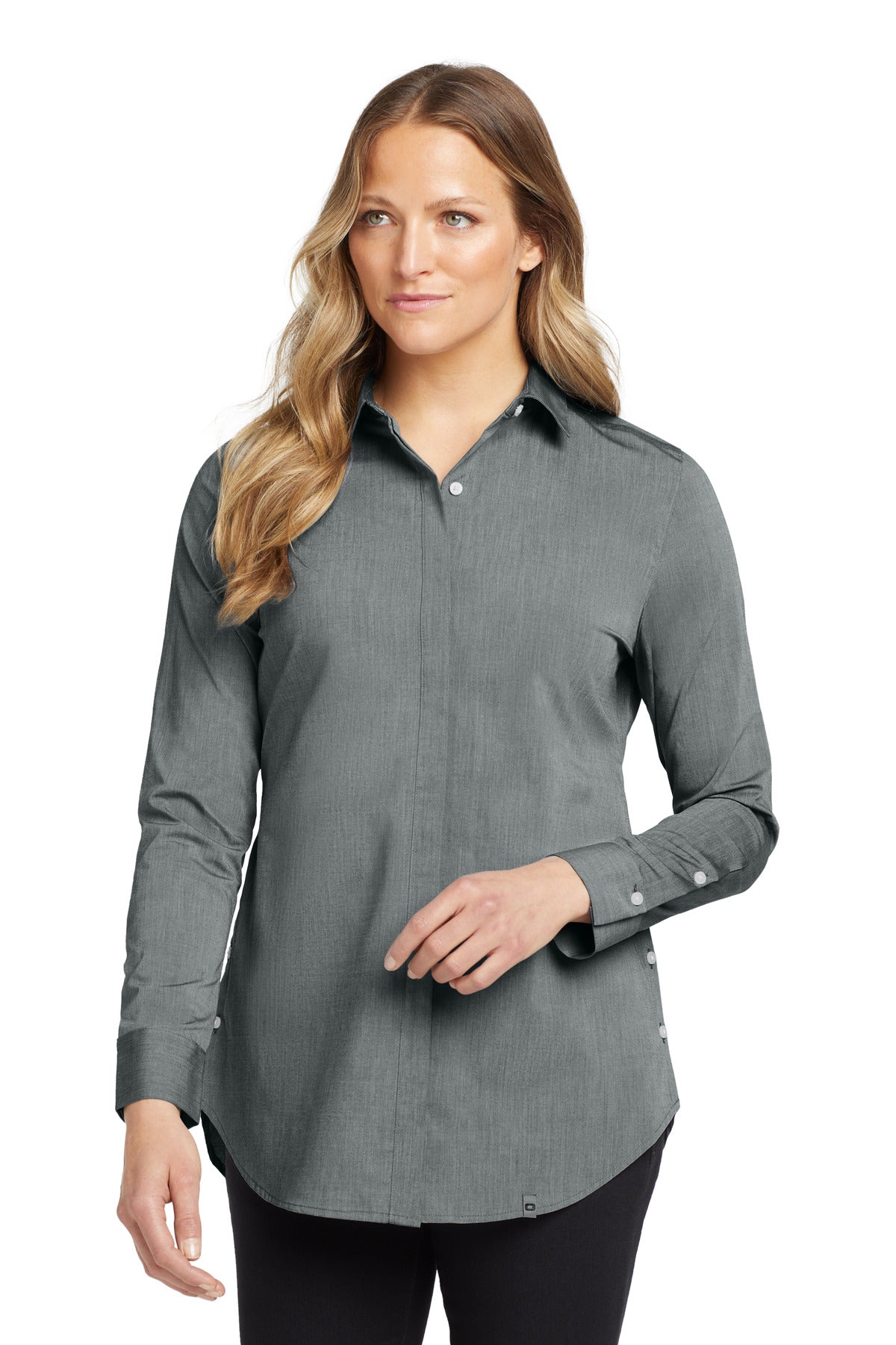 OGIO ? Women's Commuter Woven Tunic. LOG1002