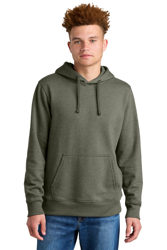 The North Face? Sleeve Logo Pullover Hoodie NF0A8AU0