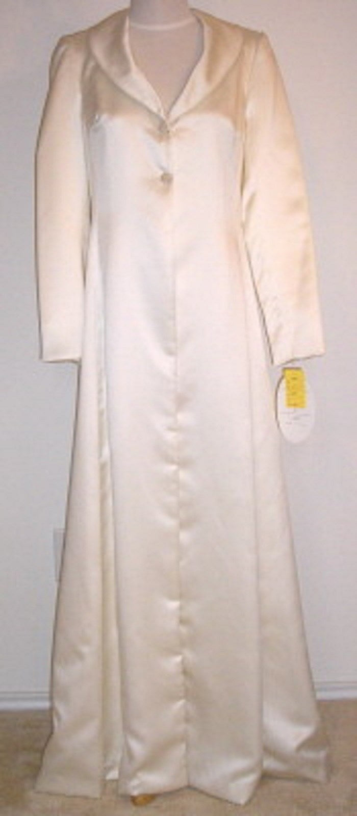 Watters & Watters Women Coat Satin Off White 2 Front Bottons Size 8