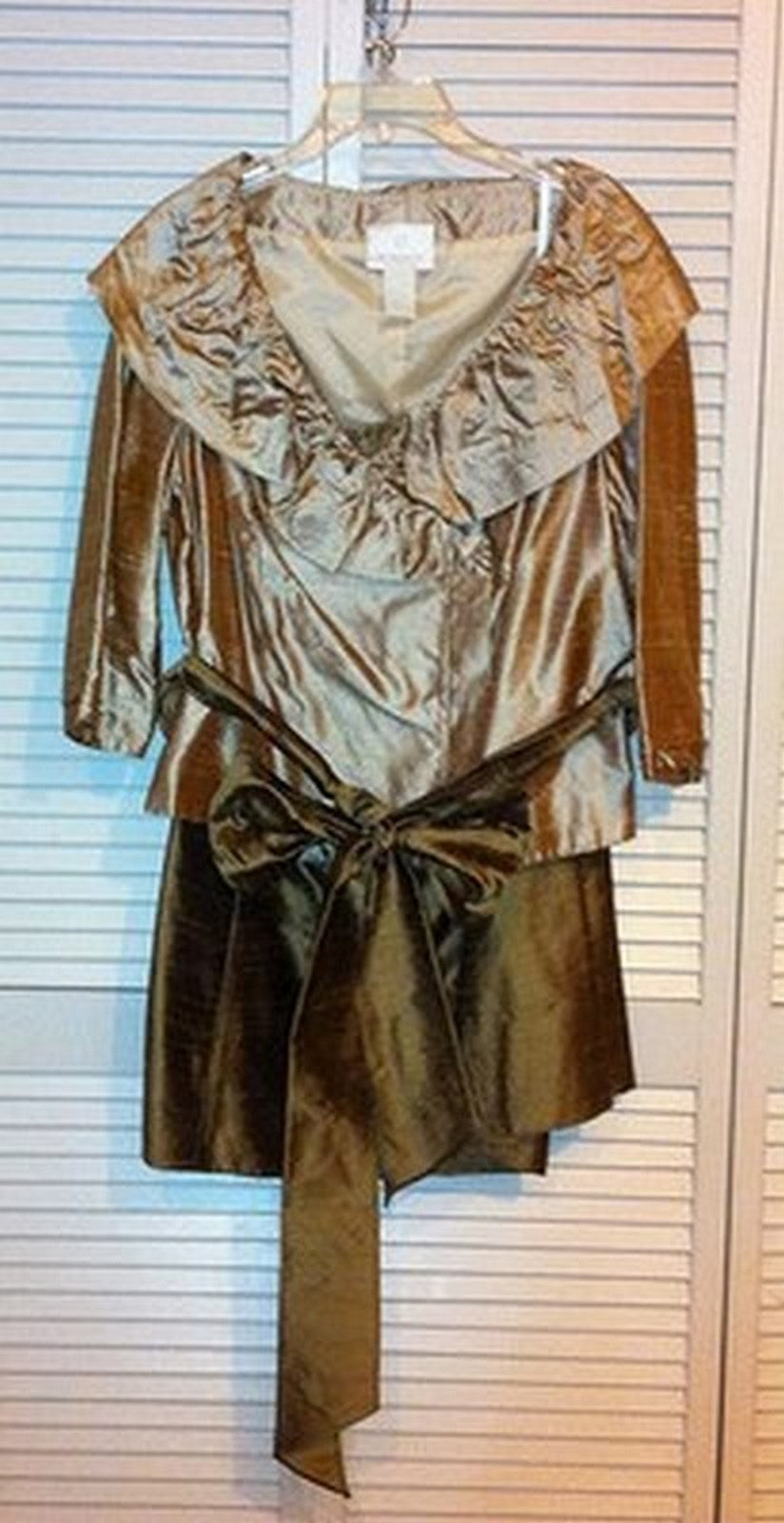 Watters & Watters Women Dress Suit Dress and Top Silk Gold Top Size 18